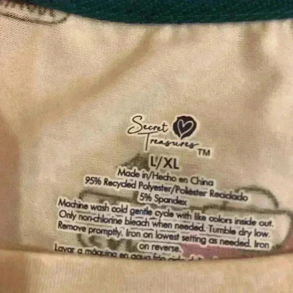 Camping Glamping Women's Oversized Nightgown Sleep Shirt size Large - Picture 3 of 9